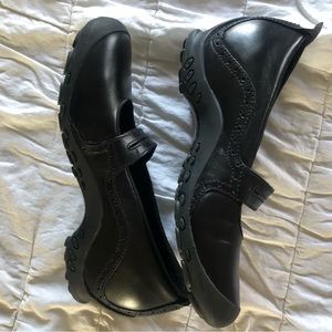 Merrell Plaza Bandeau Black Mary Jane Shoes, Size 8 LIKE NEW!
